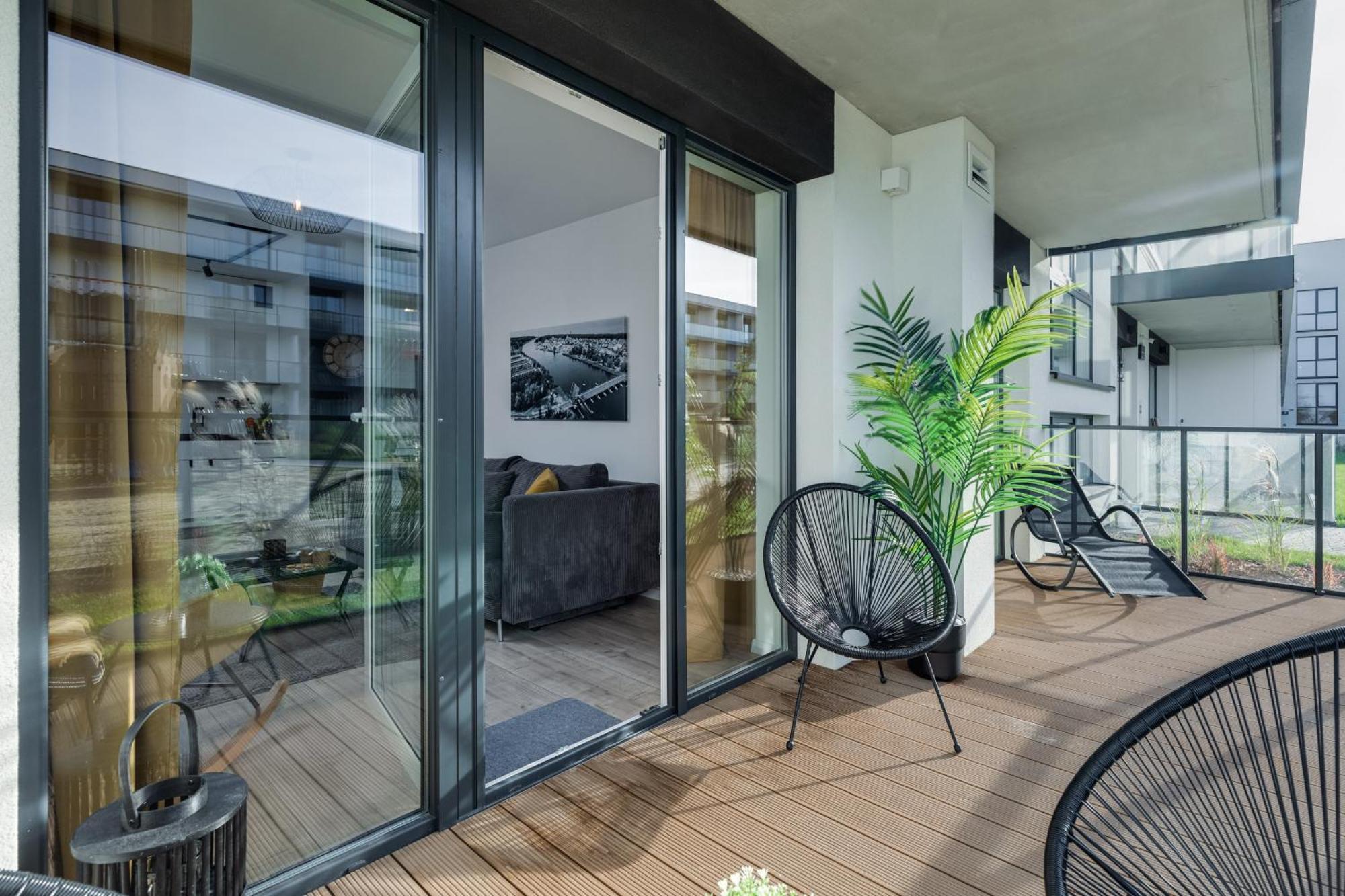 Dziwnow Luxurious Apartment No1 By The River By Renters Prestige Экстерьер фото